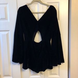 NWT ✨ Missguided Long Sleeve Cut-Out Black Romper